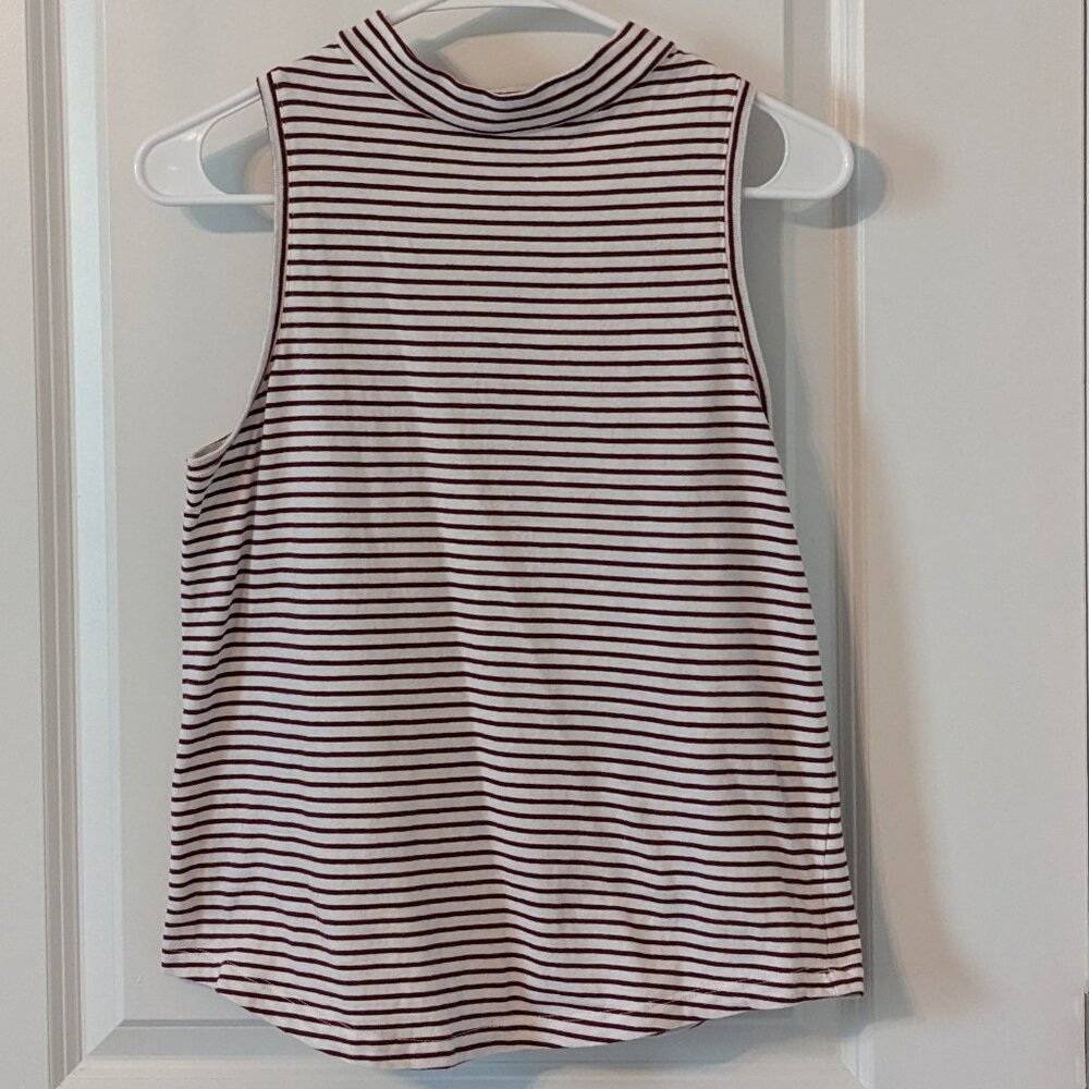 Universal Thread Red & White Striped Mock Neck Tank Top - Size Small